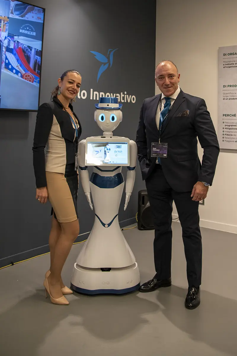 Aperitivo tra Umanoidi e Robotica Mobile Humans 4 Humans: Itabot Robotica - Polo innovativo