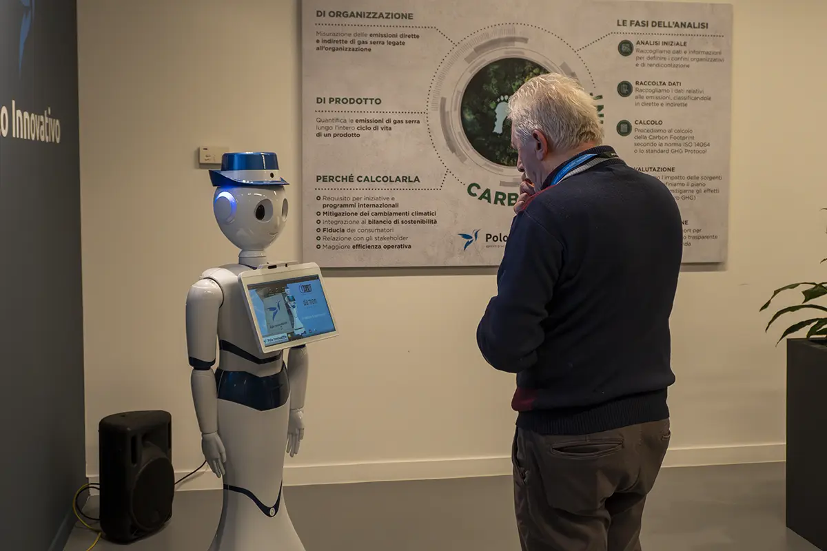 Aperitivo tra Umanoidi e Robotica Mobile Humans 4 Humans:  Robot display - Polo innovativo