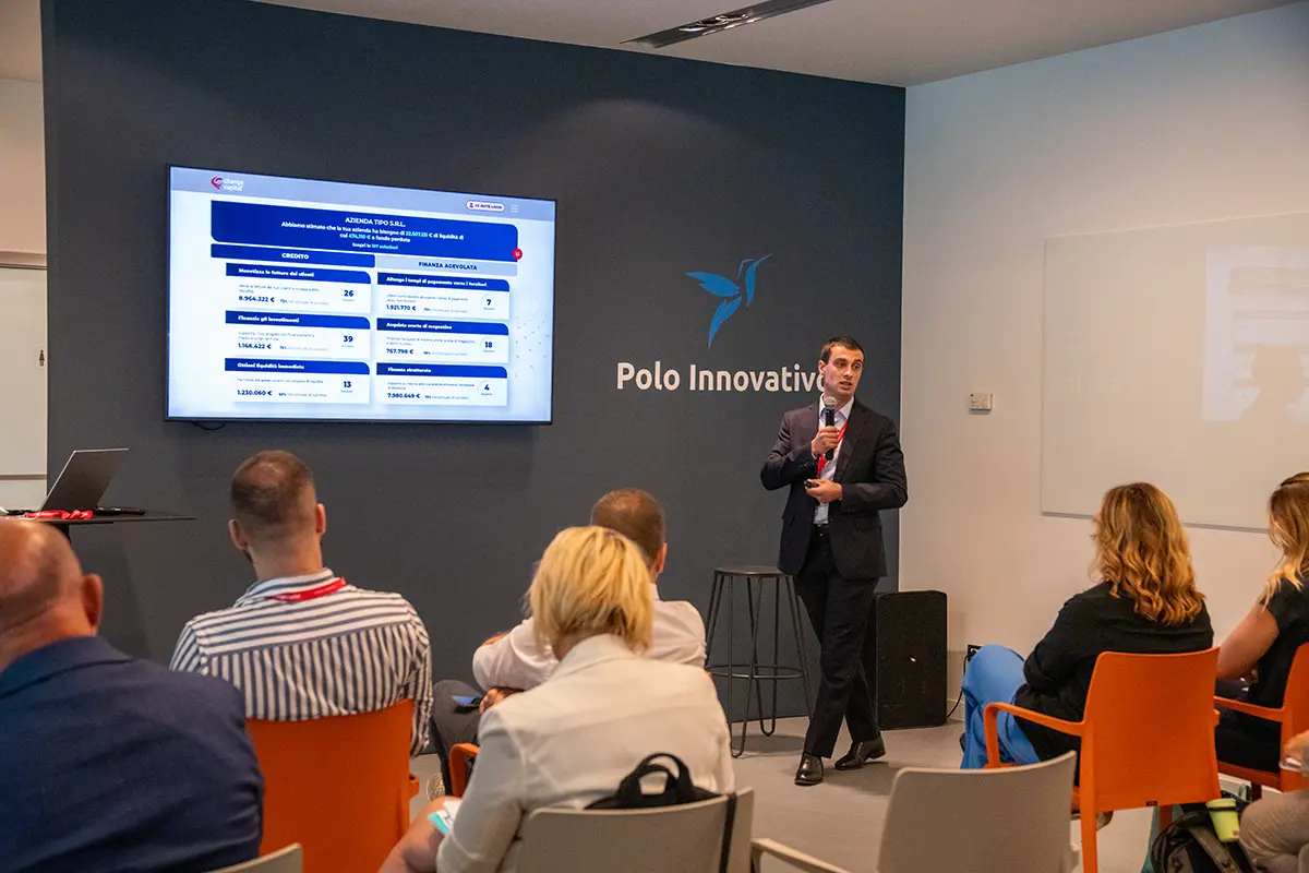 Azienda Intelligente: masterclass Simest: Presentazione - Polo innovativo