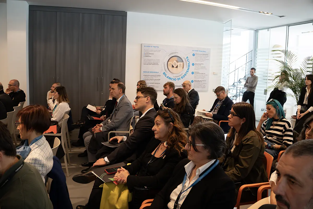 Evento Ready to Shine 04 2025: Dettaglio pubblico - Polo Innovativo