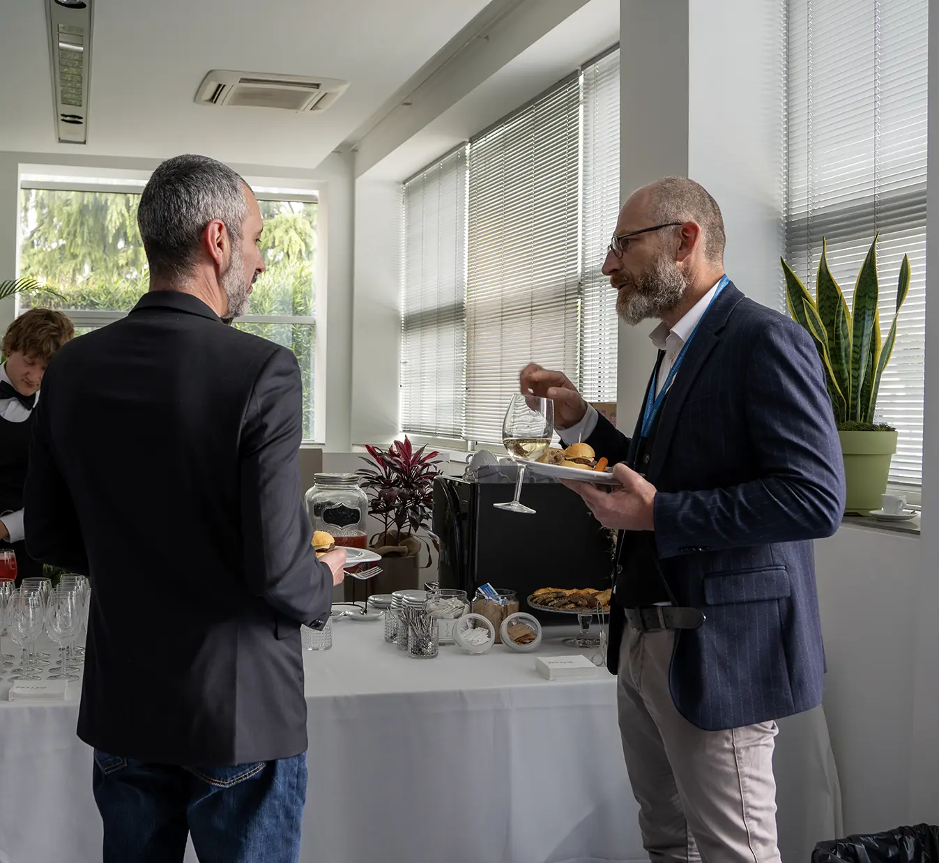 Evento Ready to Shine 04 2025: Scambio idee al rinfresco - Polo Innovativo